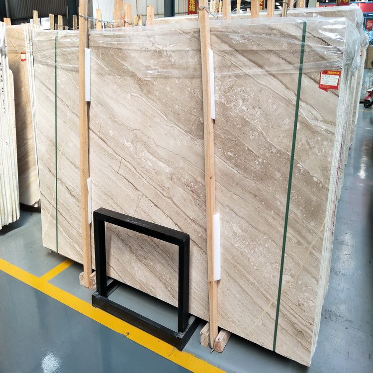 Diano Beige marble Diagonal veins.jpg Diano Beige marble Diagonal veins.jpg