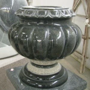 G 654  Blodau Blodau Cerrig