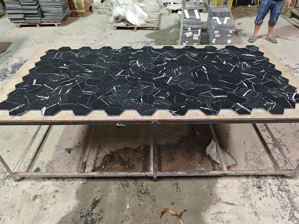 Black Marquina Marble Mosaic Tiles suppliers